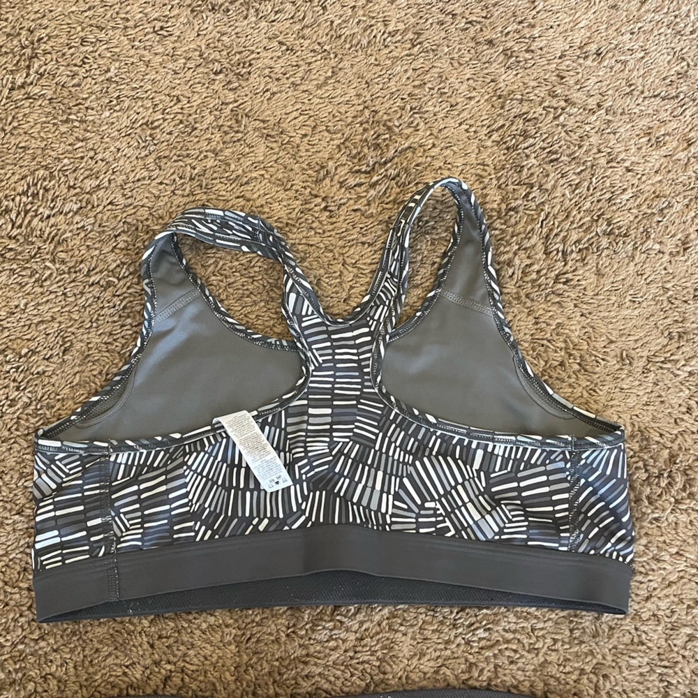 Nike Pro Set - Picture 4 of 4